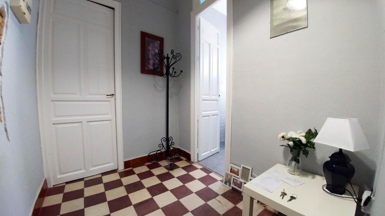 Apartamento Plaza De Dona Elvira 8 Seville Ngoại thất bức ảnh